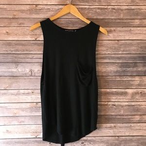 BRANDY MELVILLE TANK TOP W/ POCKET